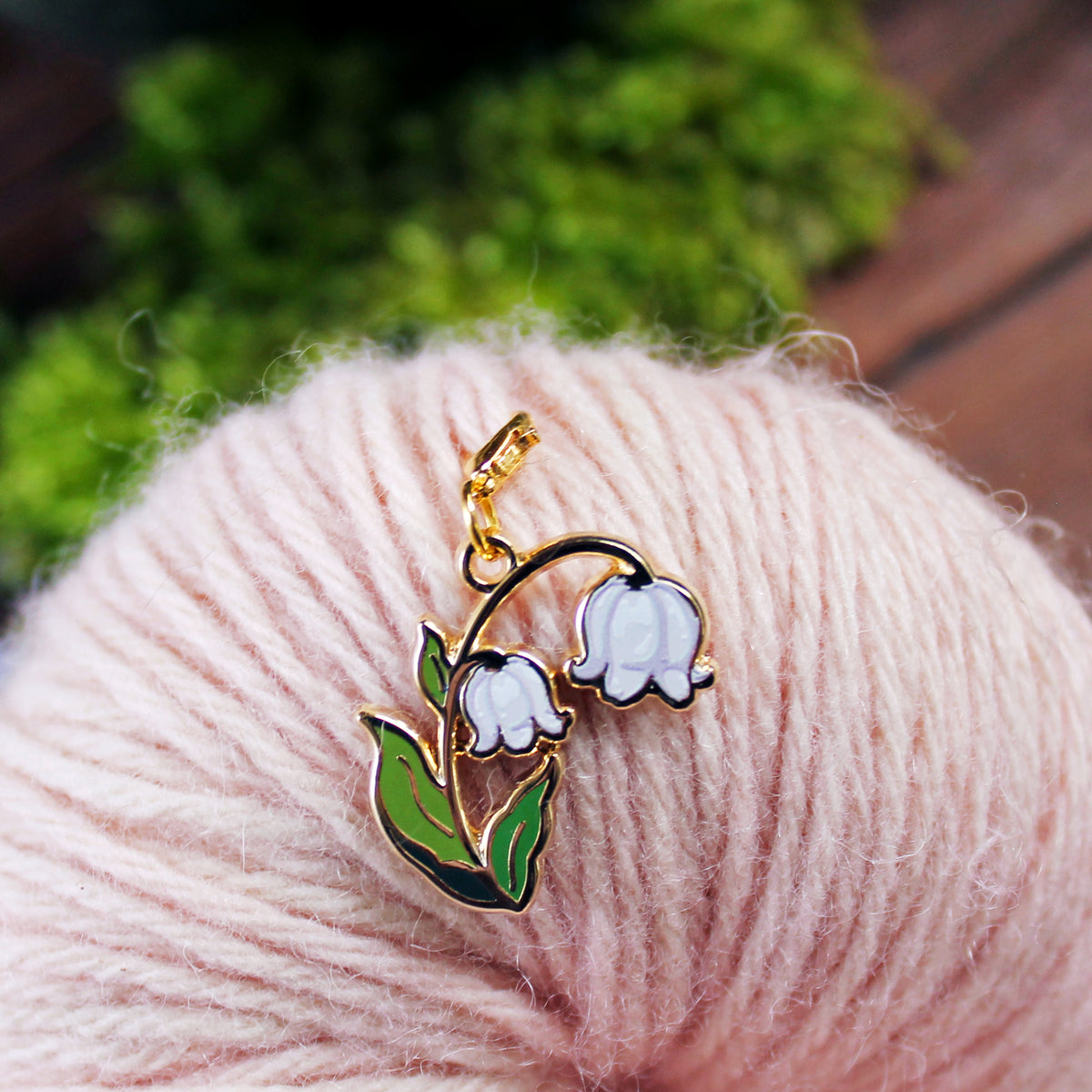 The Forager's Lily - Keeper / Stitch Marker